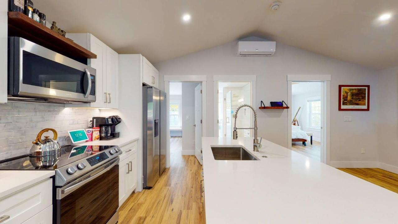 Modern 2Br 2Ba With King Bed-Fast Wi-Fi 75 Inch Oled Tv Villa Wilmington Eksteriør bilde