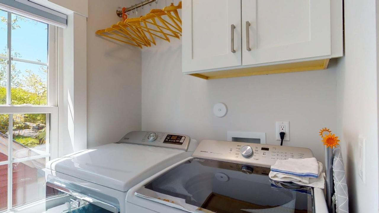 Modern 2Br 2Ba With King Bed-Fast Wi-Fi 75 Inch Oled Tv Villa Wilmington Eksteriør bilde